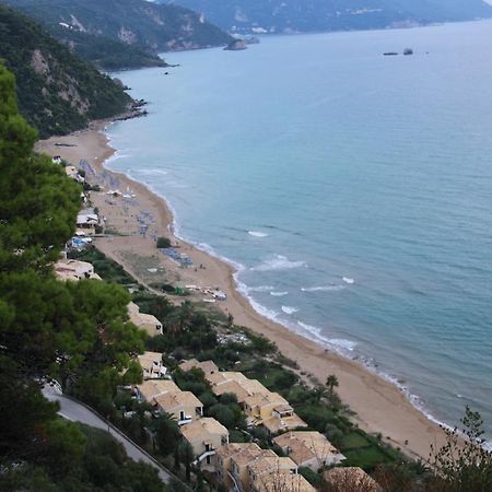 Corfu Glyfada Menigos Beach Apartments מראה חיצוני תמונה