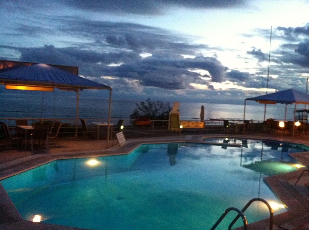 Corfu Glyfada Menigos Beach Apartments מראה חיצוני תמונה