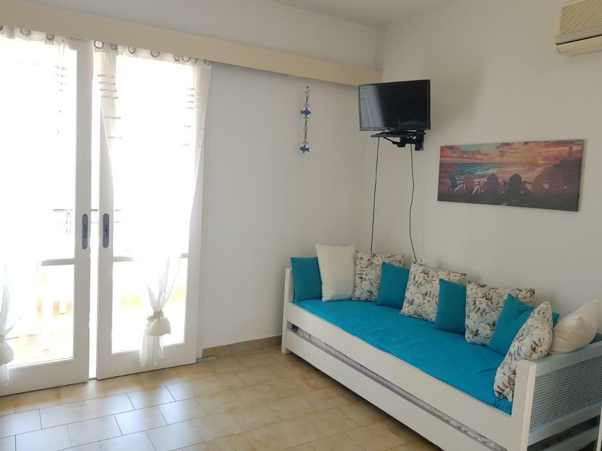 Corfu Glyfada Menigos Beach Apartments מראה חיצוני תמונה