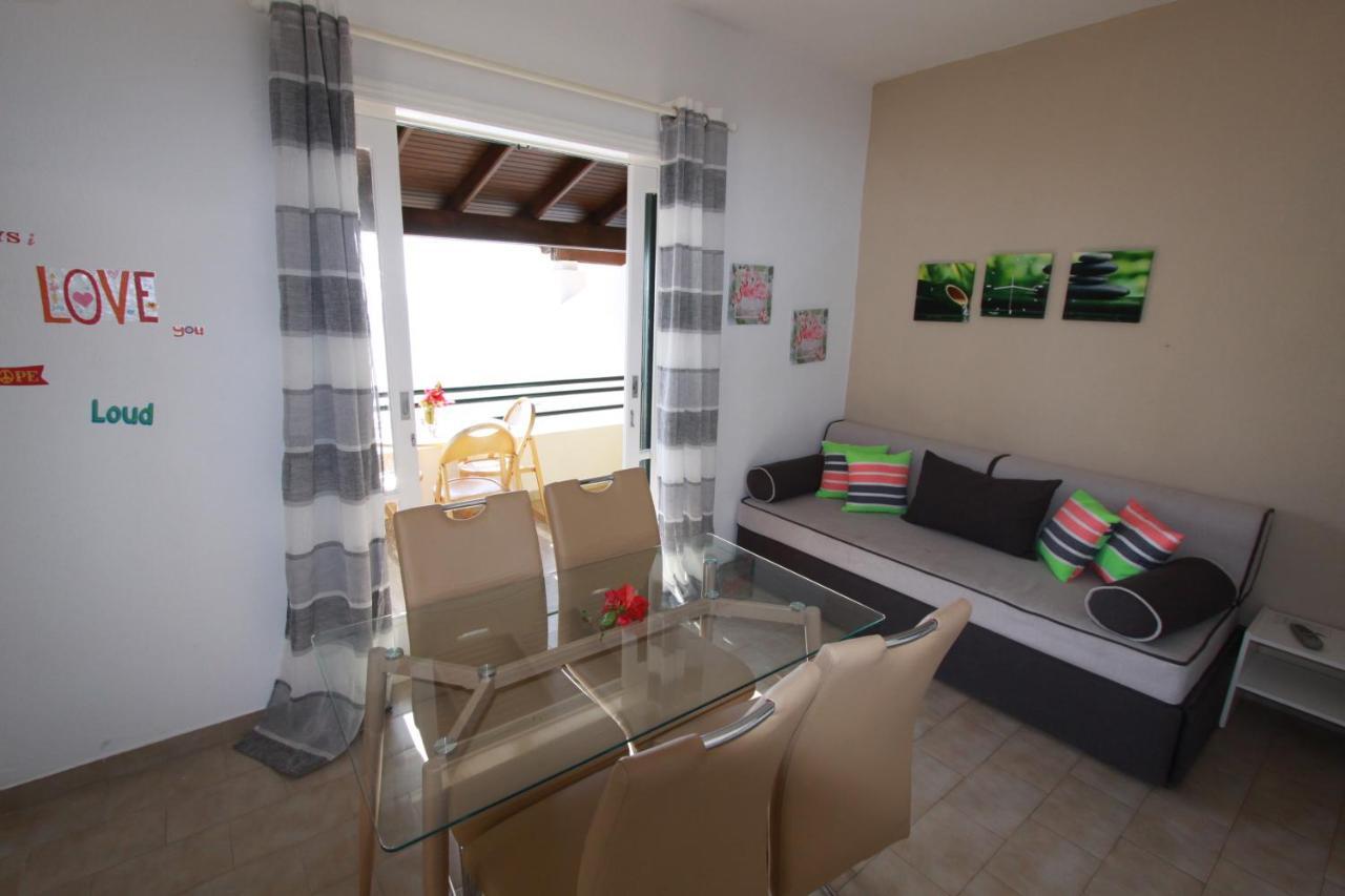 Corfu Glyfada Menigos Beach Apartments מראה חיצוני תמונה
